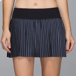 RARE LULULEMON pleat to street striped tennis skirt